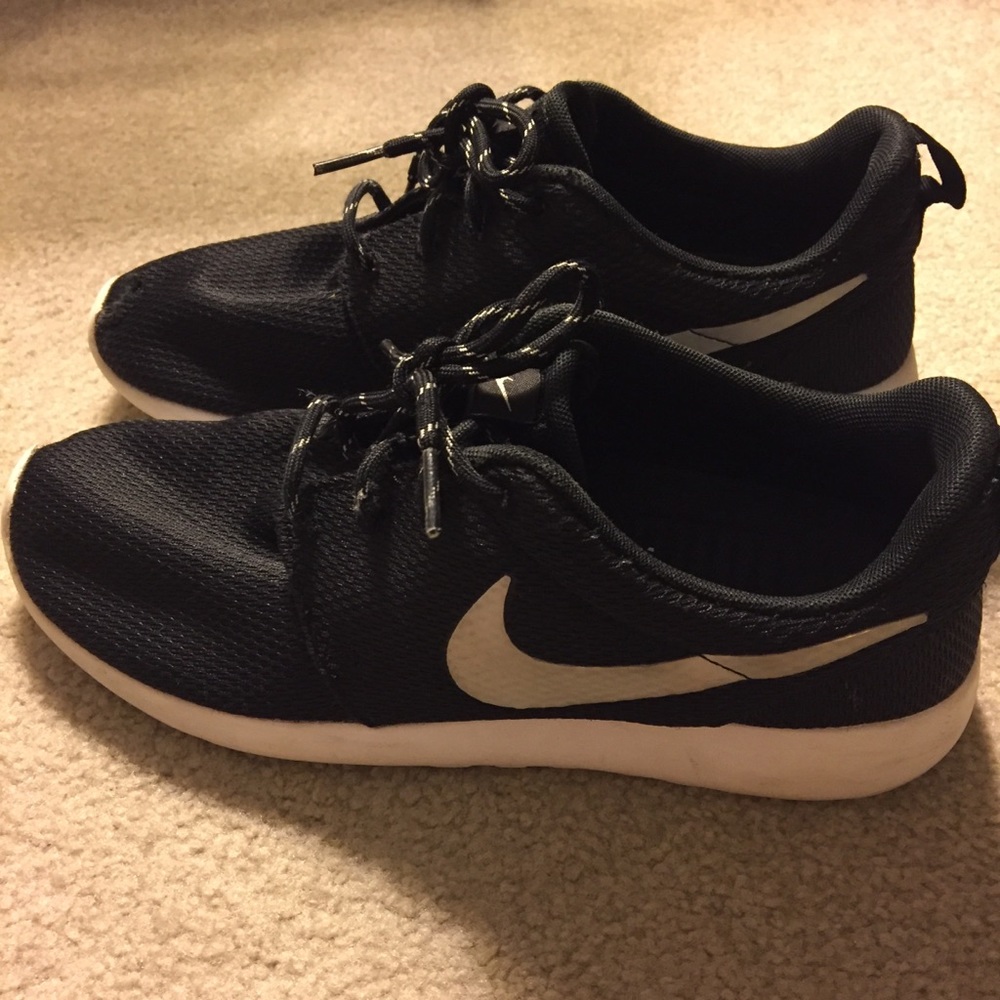Nike Roshe Runs